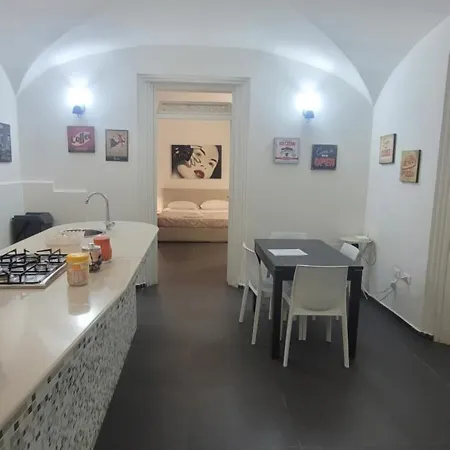 A Un Passo Dal Massimo Апартаменты *
