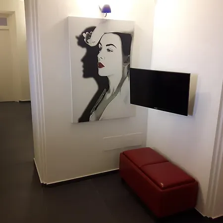 A Un Passo Dal Massimo Апартаменты Палермо